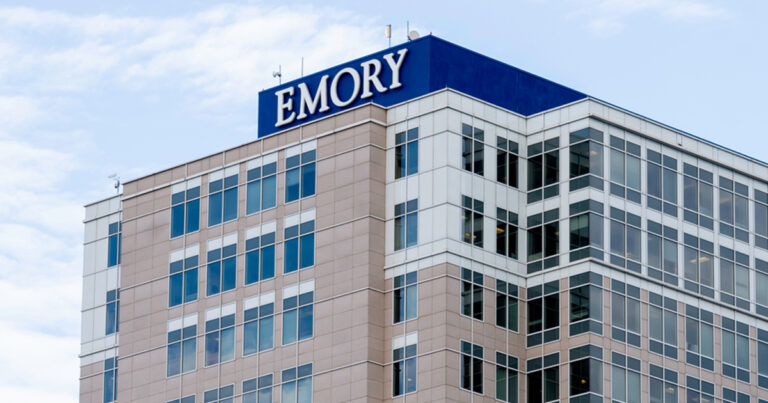 Hospital tells family brain-dead woman must carry fetus due to abortion ban